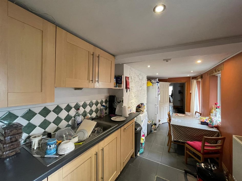 Clifton Place, Greenbank, Plymouth - Image 1